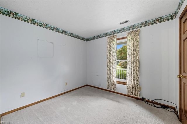 6703 Magnolia DR, Gloucester, VA 23061