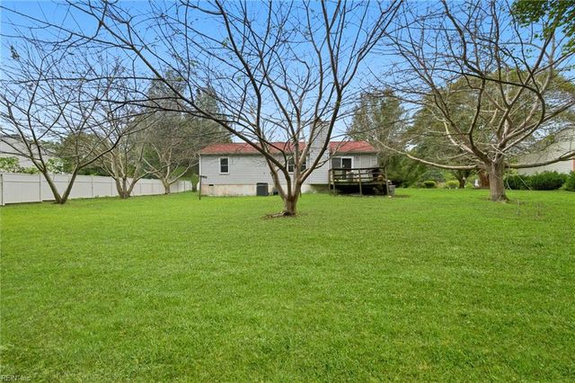 6703 Magnolia DR, Gloucester, VA 23061