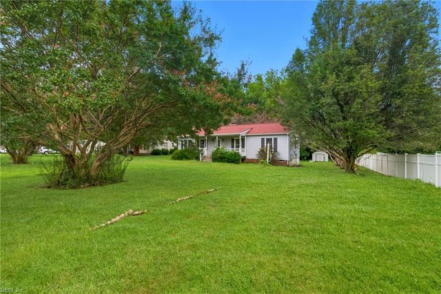 6703 Magnolia DR, Gloucester, VA 23061