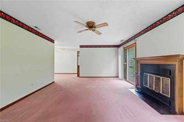 6703 Magnolia DR, Gloucester, VA 23061