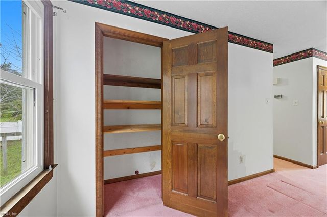 6703 Magnolia DR, Gloucester, VA 23061
