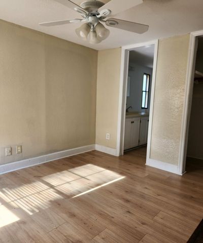 890 Poinsettia B, St Augustine, FL 32086