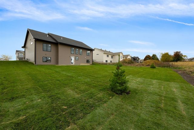 920 Yorkshire Street, North Liberty, IA 52317