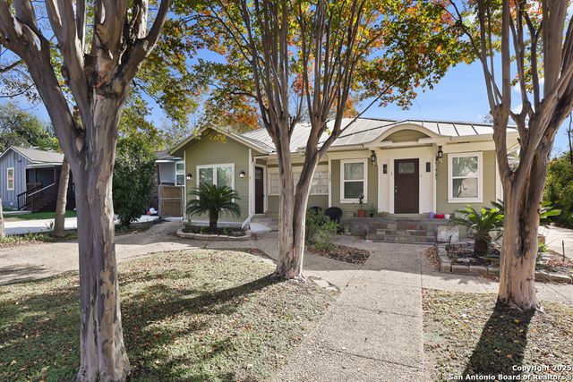 138 Perry Ct Apt 2, San Antonio, TX 78209