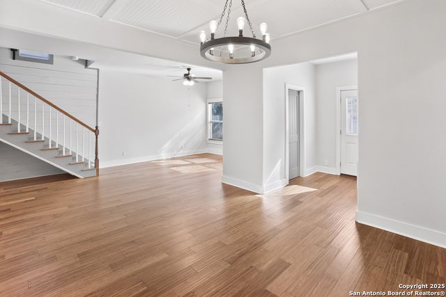 138 Perry Ct Apt 2, San Antonio, TX 78209