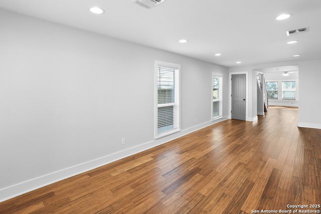 138 Perry Ct Apt 2, San Antonio, TX 78209