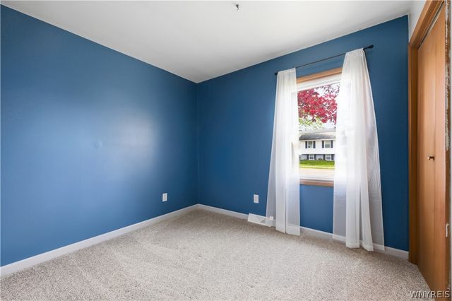 1331 102nd Street, Niagara Falls, NY 14304