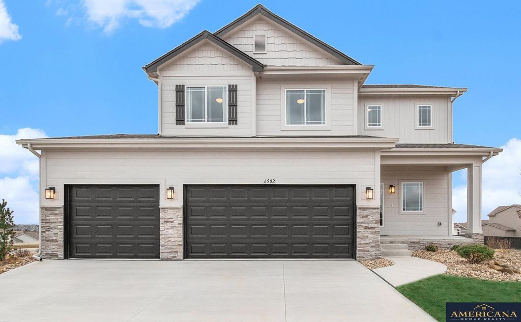 5409 N 182 Street, Elkhorn, NE 68022