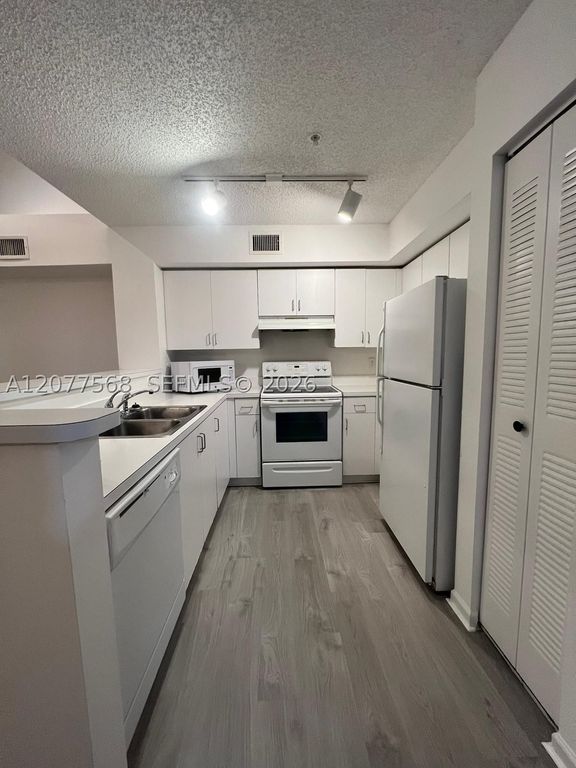 2173 Renaissance Blvd 201, Miramar, FL 33025