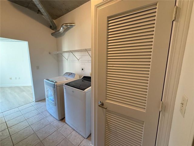 115 W Peachtree NW Place 419, Atlanta, GA 30313