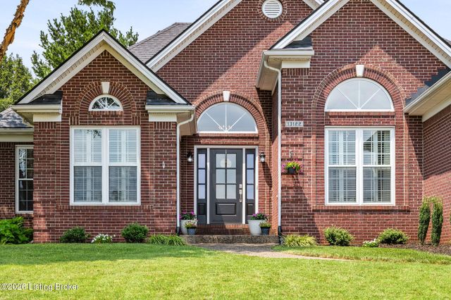 13122 Willow Forest Dr, Louisville, KY 40245
