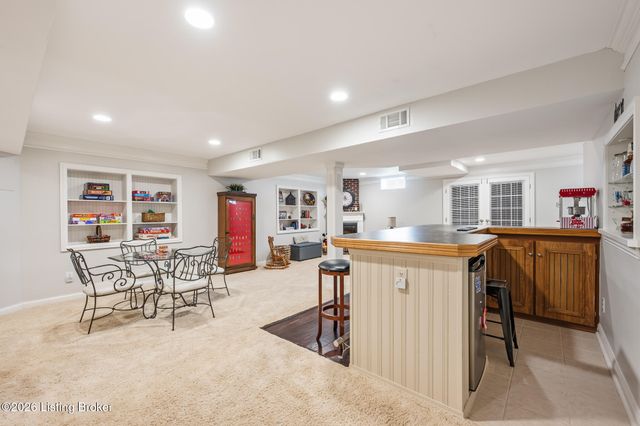13122 Willow Forest Dr, Louisville, KY 40245