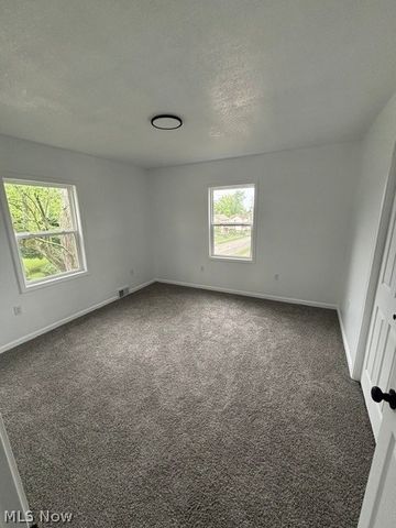 137 Gilbert, Niles, OH 44446