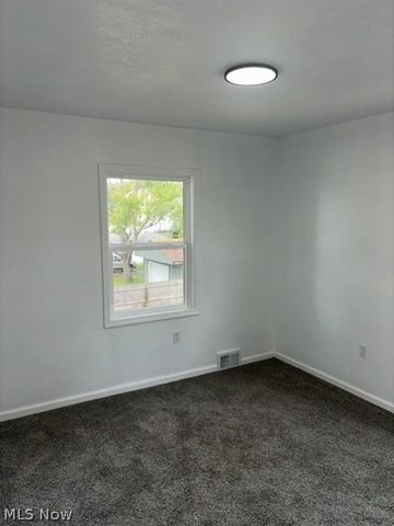 137 Gilbert, Niles, OH 44446