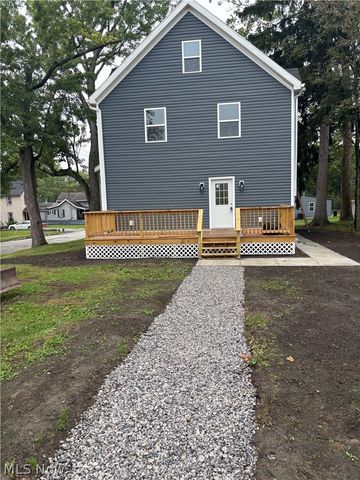 137 Gilbert, Niles, OH 44446