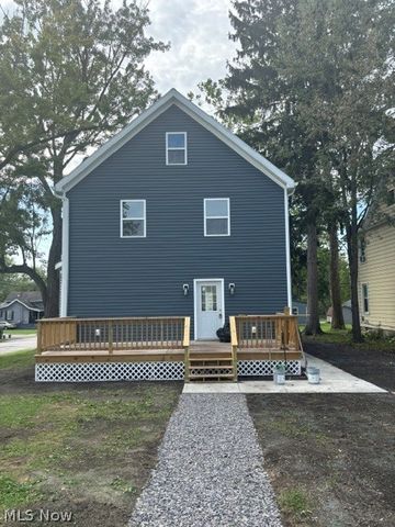 137 Gilbert, Niles, OH 44446