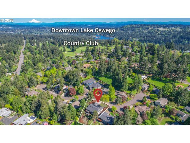 2157 WEMBLEY Pl, Lake Oswego, OR 97034