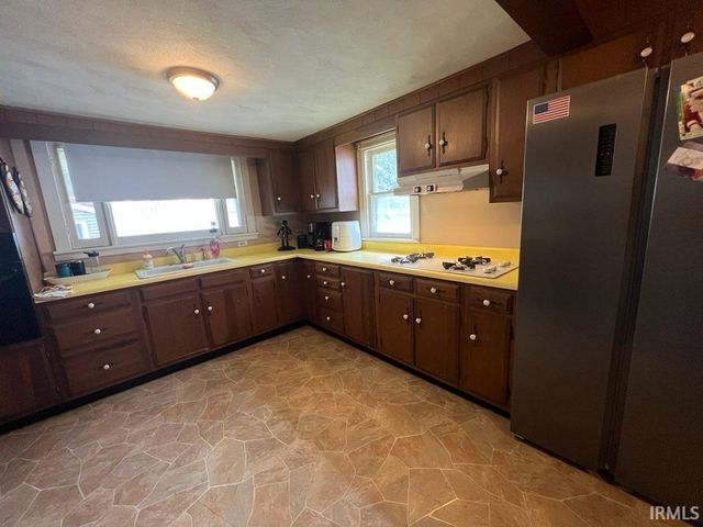 1122 S 21st Street, New Castle, IN 47362