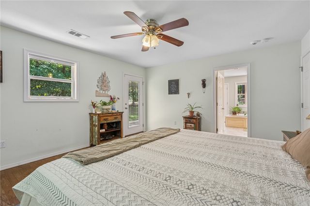 5724 County Road 3451, Clarksville, AR 72830