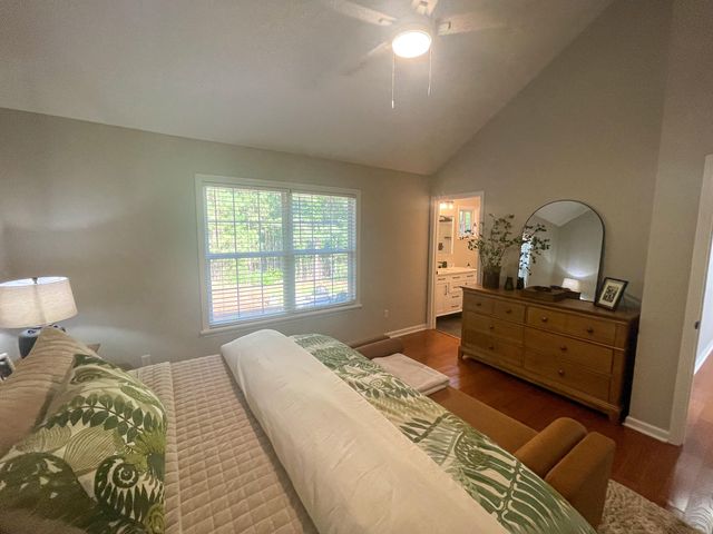 101 Charlotte Drive Drive, Mc Cormick, SC 29835