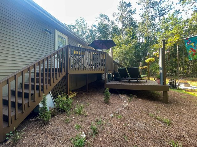 101 Charlotte Drive Drive, Mc Cormick, SC 29835