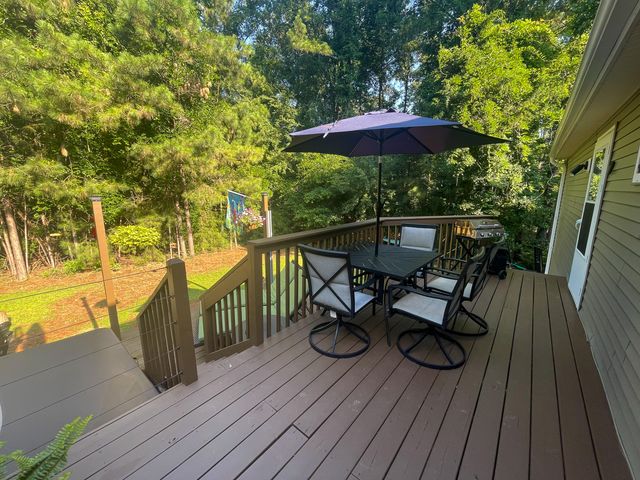 101 Charlotte Drive Drive, Mc Cormick, SC 29835