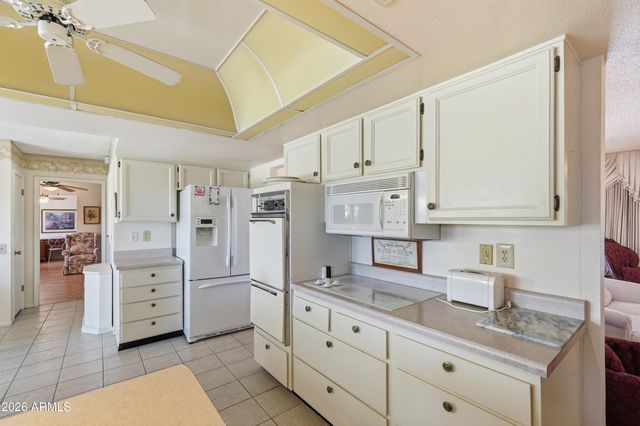 9807 W Mockingbird Drive, Sun City, AZ 85373