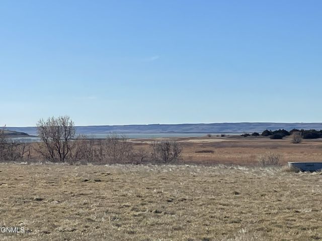19 Rudy Lane SW, Linton, ND 58552 property photo