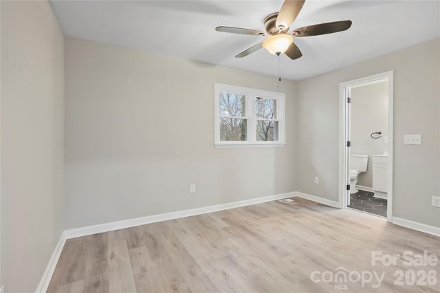 824 Kentberry Drive, Charlotte, NC 28214