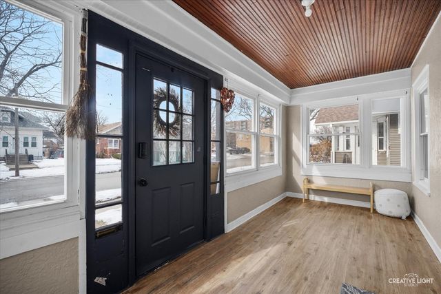 147 S Addison Street, Bensenville, IL 60106