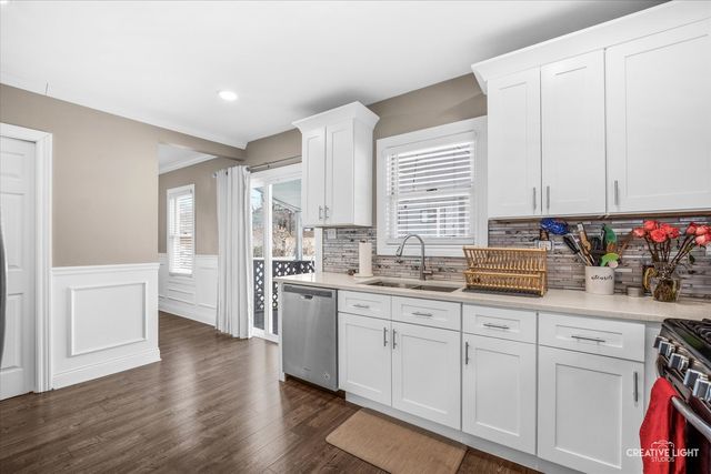 147 S Addison Street, Bensenville, IL 60106