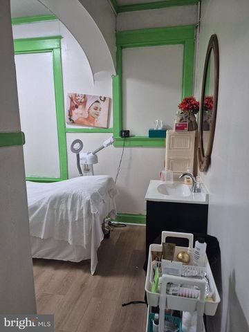 220 E MAIN ST, Palmyra, PA 17078