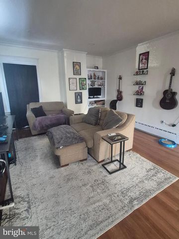 220 E MAIN ST, Palmyra, PA 17078