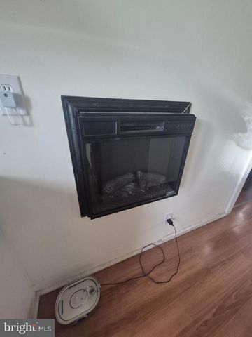 220 E MAIN ST, Palmyra, PA 17078