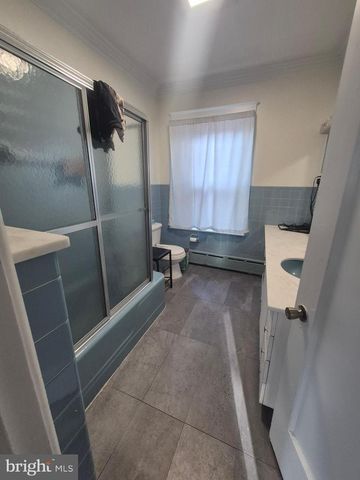 220 E MAIN ST, Palmyra, PA 17078