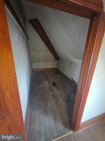 220 E MAIN ST, Palmyra, PA 17078