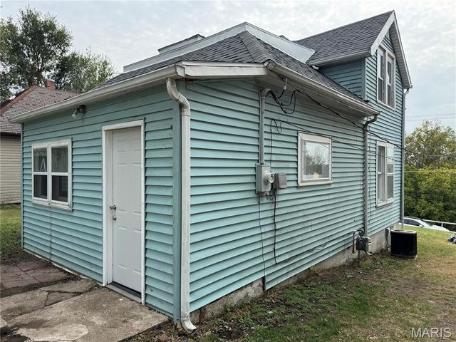 1714 Grace Street, Hannibal, MO 63401