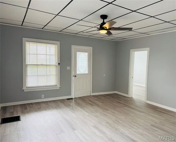 1714 Grace Street, Hannibal, MO 63401