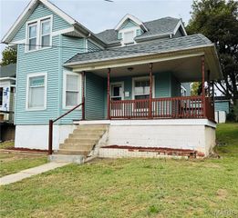 1714 Grace Street, Hannibal, MO 63401