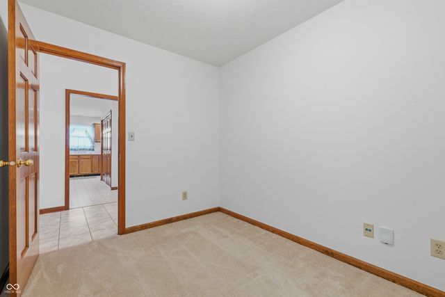 737 Cottage Lane, Greenwood, IN 46143