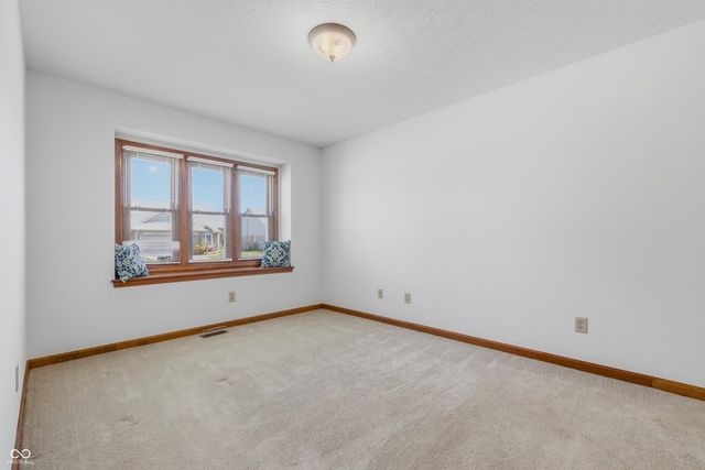 737 Cottage Lane, Greenwood, IN 46143
