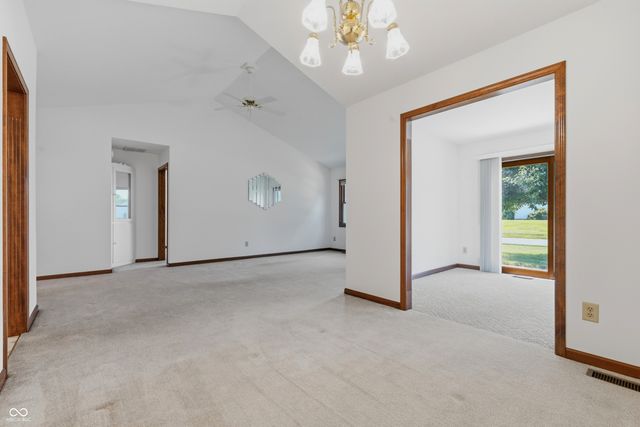 737 Cottage Lane, Greenwood, IN 46143