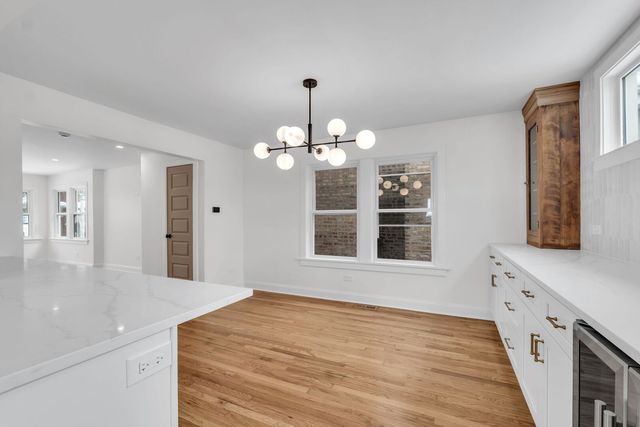 511 Highland Avenue, Oak Park, IL 60304