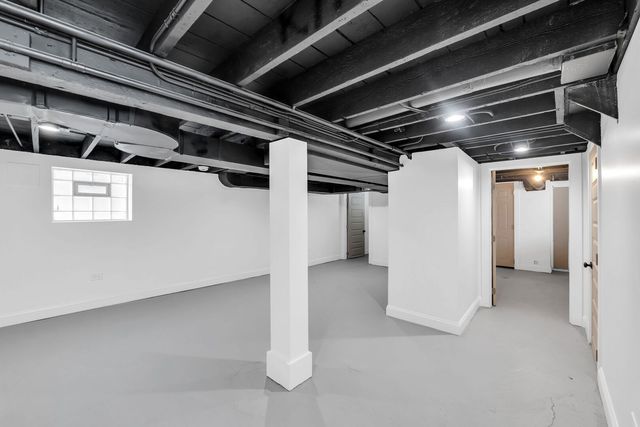 511 Highland Avenue, Oak Park, IL 60304