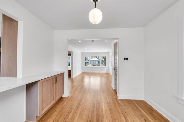 511 Highland Avenue, Oak Park, IL 60304