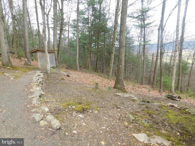 200 LOWER STONE MOUNTAIN ROAD, Belleville, PA 17004