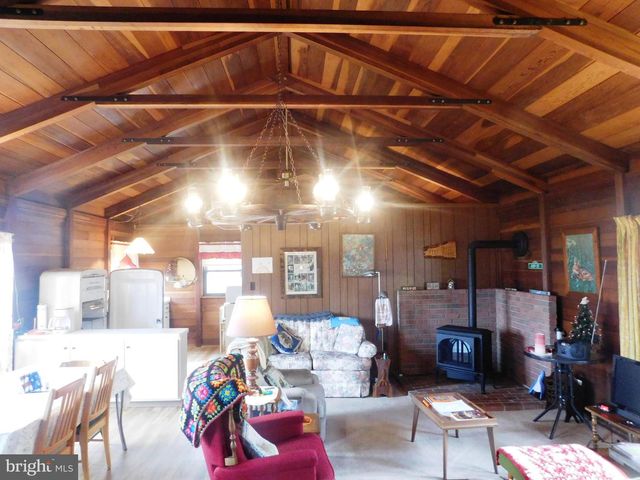 200 LOWER STONE MOUNTAIN ROAD, Belleville, PA 17004