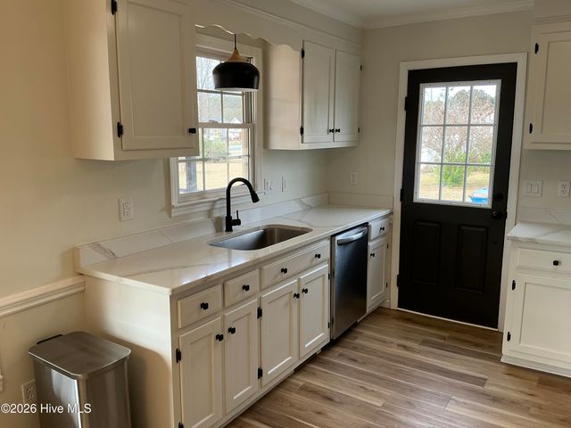 105 Carriage Court, Dunn, NC 28334