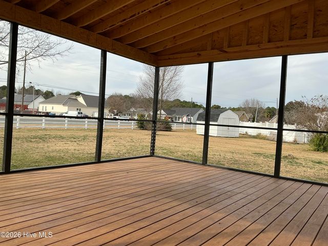 105 Carriage Court, Dunn, NC 28334