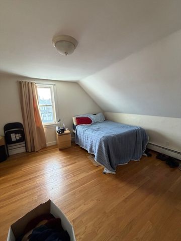 43 Surrey 2, Boston, MA 02135